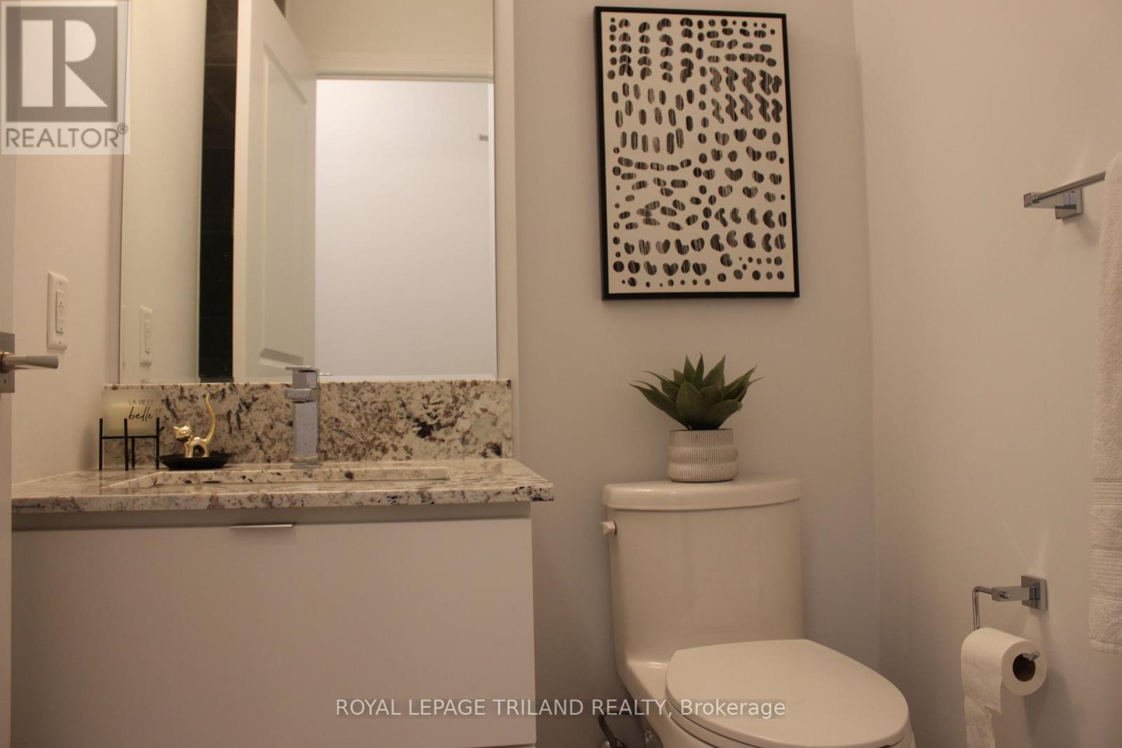 3008 - 30 Elm Drive, Mississauga (City Centre), Ontario  L5B 0N6 - Photo 26 - W12208049