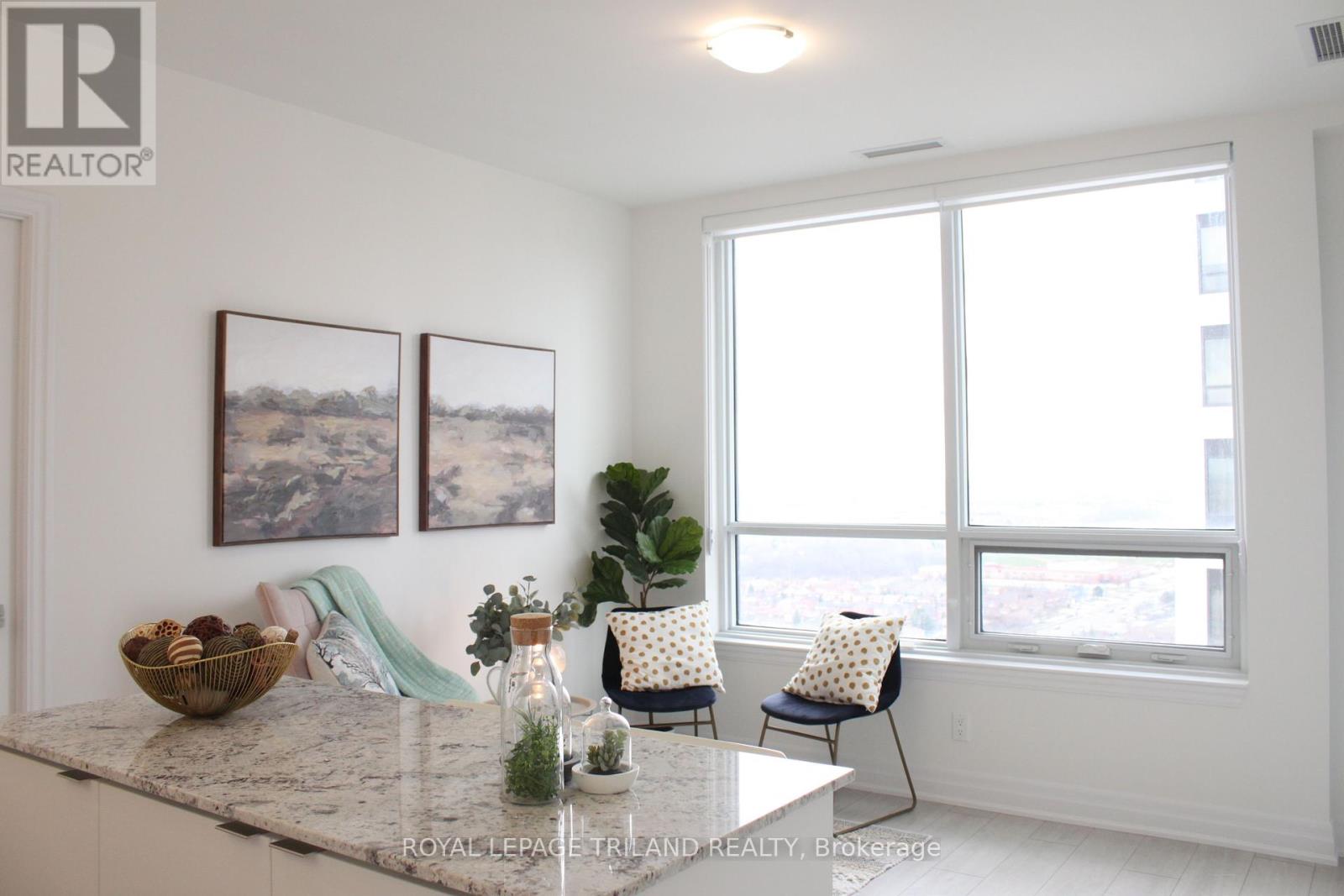 3008 - 30 Elm Drive, Mississauga (City Centre), Ontario  L5B 0N6 - Photo 6 - W12208049