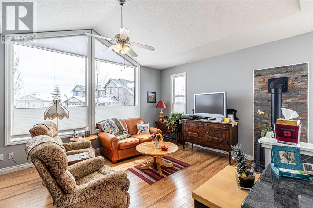 6 Garneau Gate, Carstairs, Alberta  T0M 0N0 - Photo 10 - A2202822