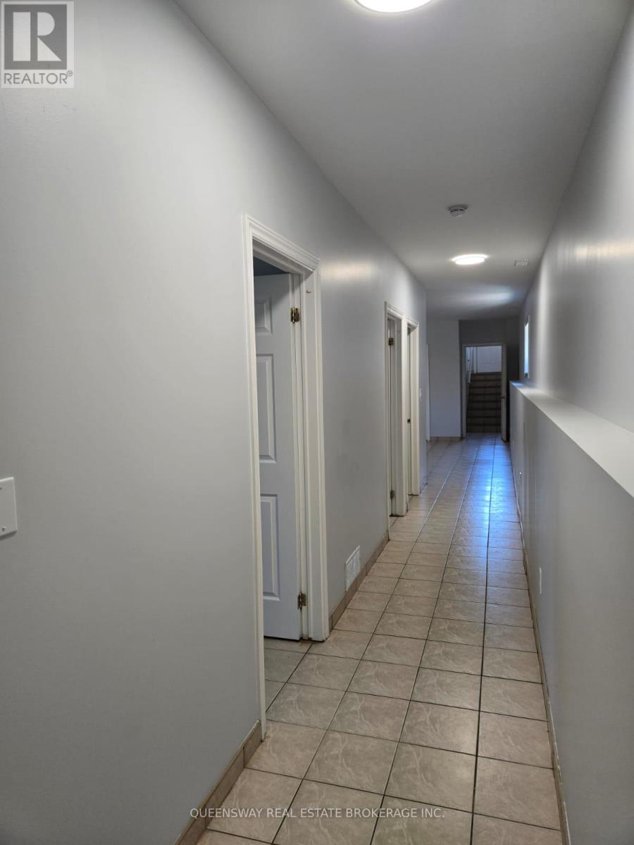63 Edith Street, St. Catharines (Western Hill), Ontario  L2S 2P8 - Photo 18 - X12207754