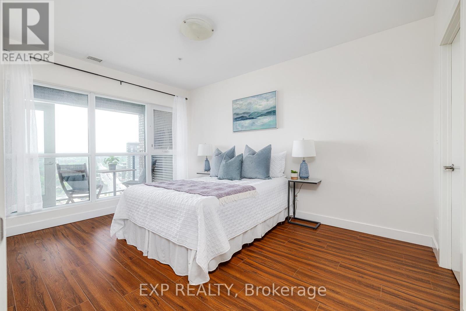 1409 - 1 Victoria Street S, Kitchener, Ontario  N2G 0B5 - Photo 8 - X12207775