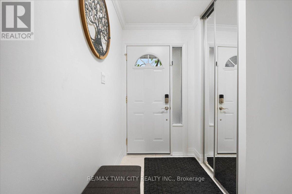 101 - 51 Paulander Drive, Kitchener, Ontario  N2M 5E5 - Photo 6 - X12207909