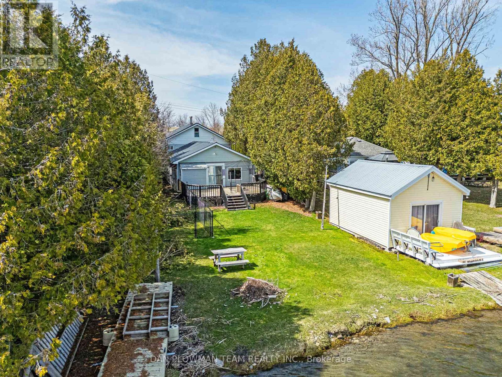 32 Beach Road, Kawartha Lakes (Little Britain), Ontario  K0M 2C0 - Photo 1 - X12207976