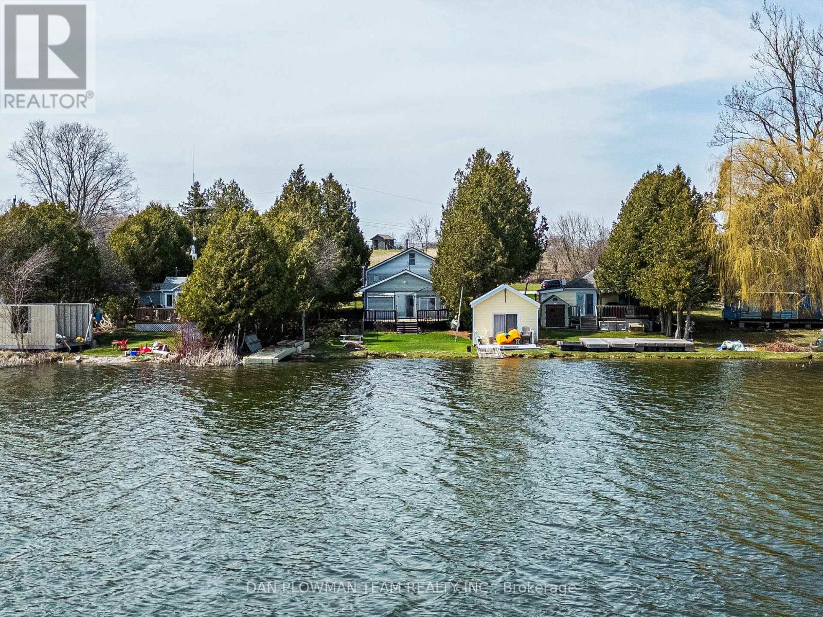32 Beach Road, Kawartha Lakes, Ontario  K0M 2C0 - Photo 32 - X12207976