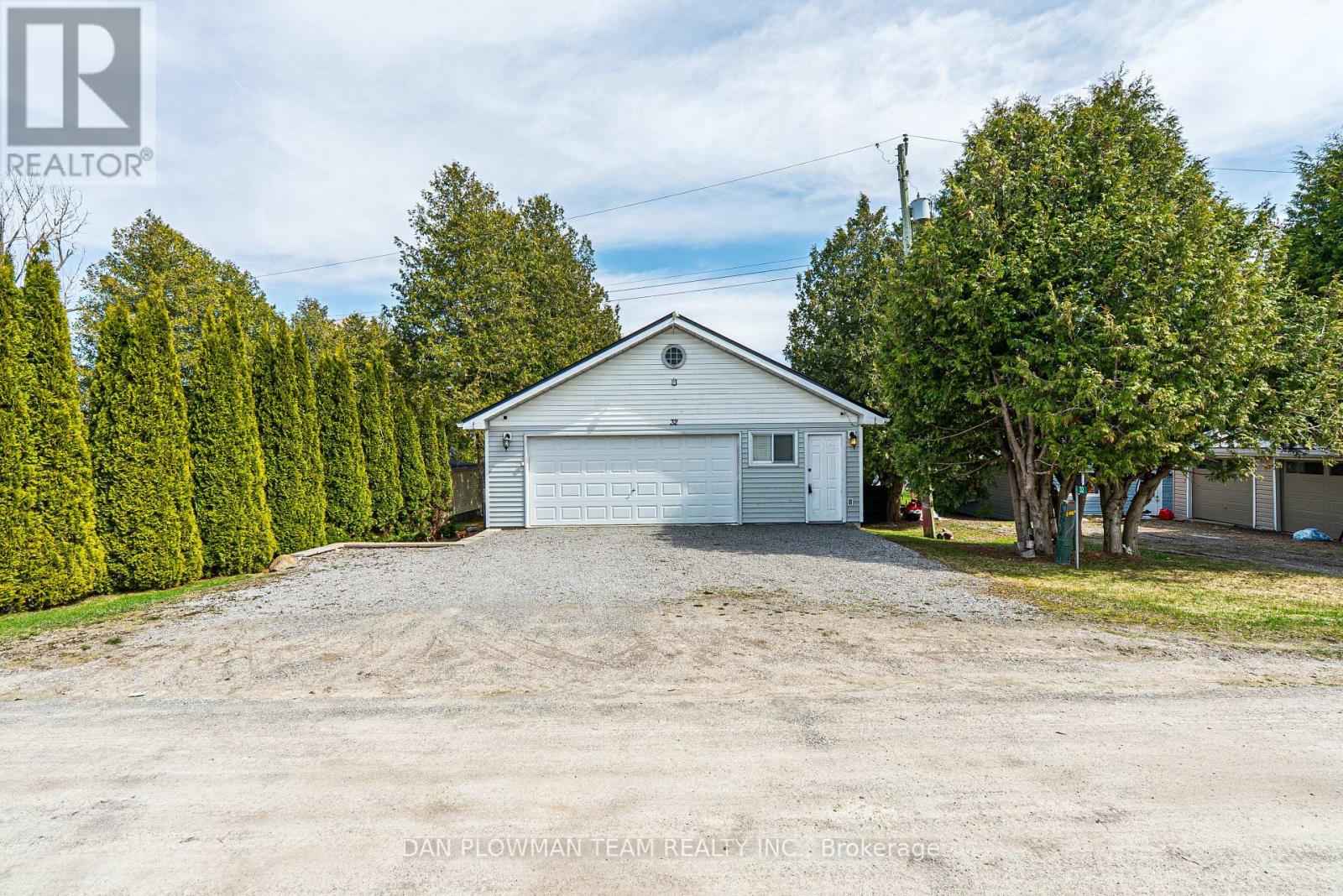 32 Beach Road, Kawartha Lakes (Little Britain), Ontario  K0M 2C0 - Photo 4 - X12207976