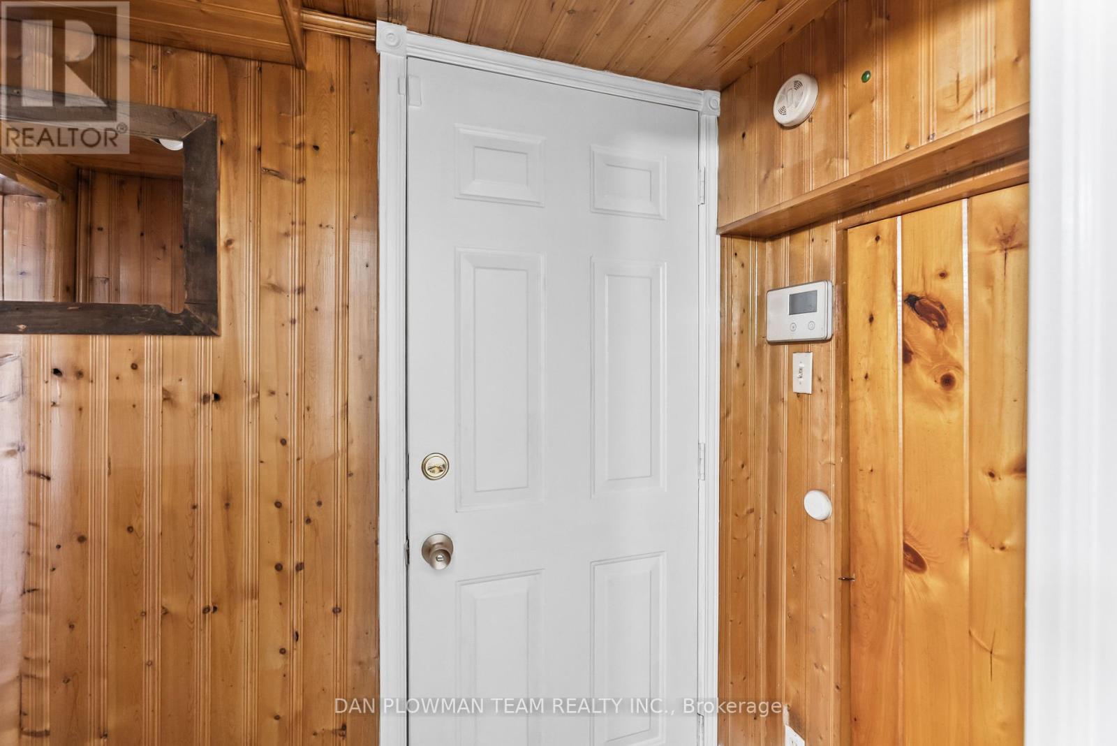 32 Beach Road, Kawartha Lakes (Little Britain), Ontario  K0M 2C0 - Photo 7 - X12207976