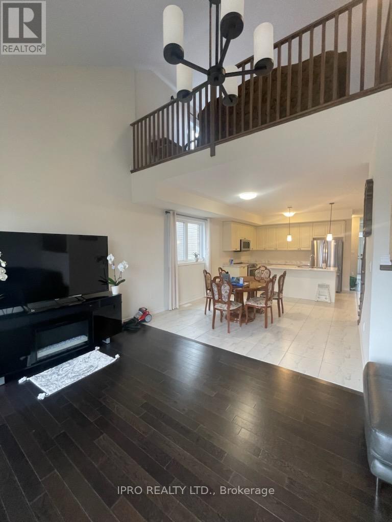 50 Explorer Way, Thorold, Ontario  L2V 0K1 - Photo 6 - X12208002
