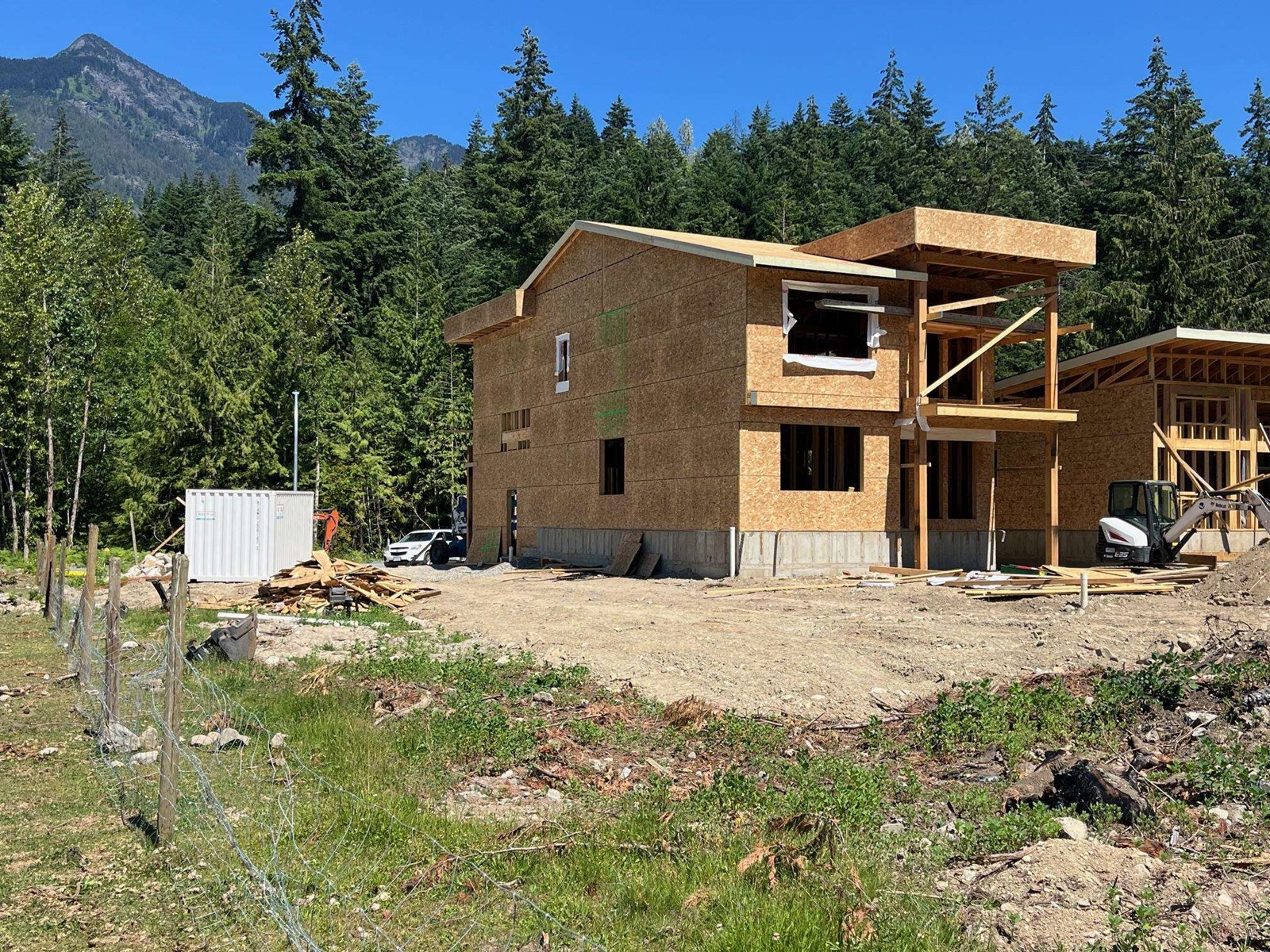 65733 Gardner Drive, Hope, Hope, British Columbia  V0X 1L1 - Photo 2 - R2982033