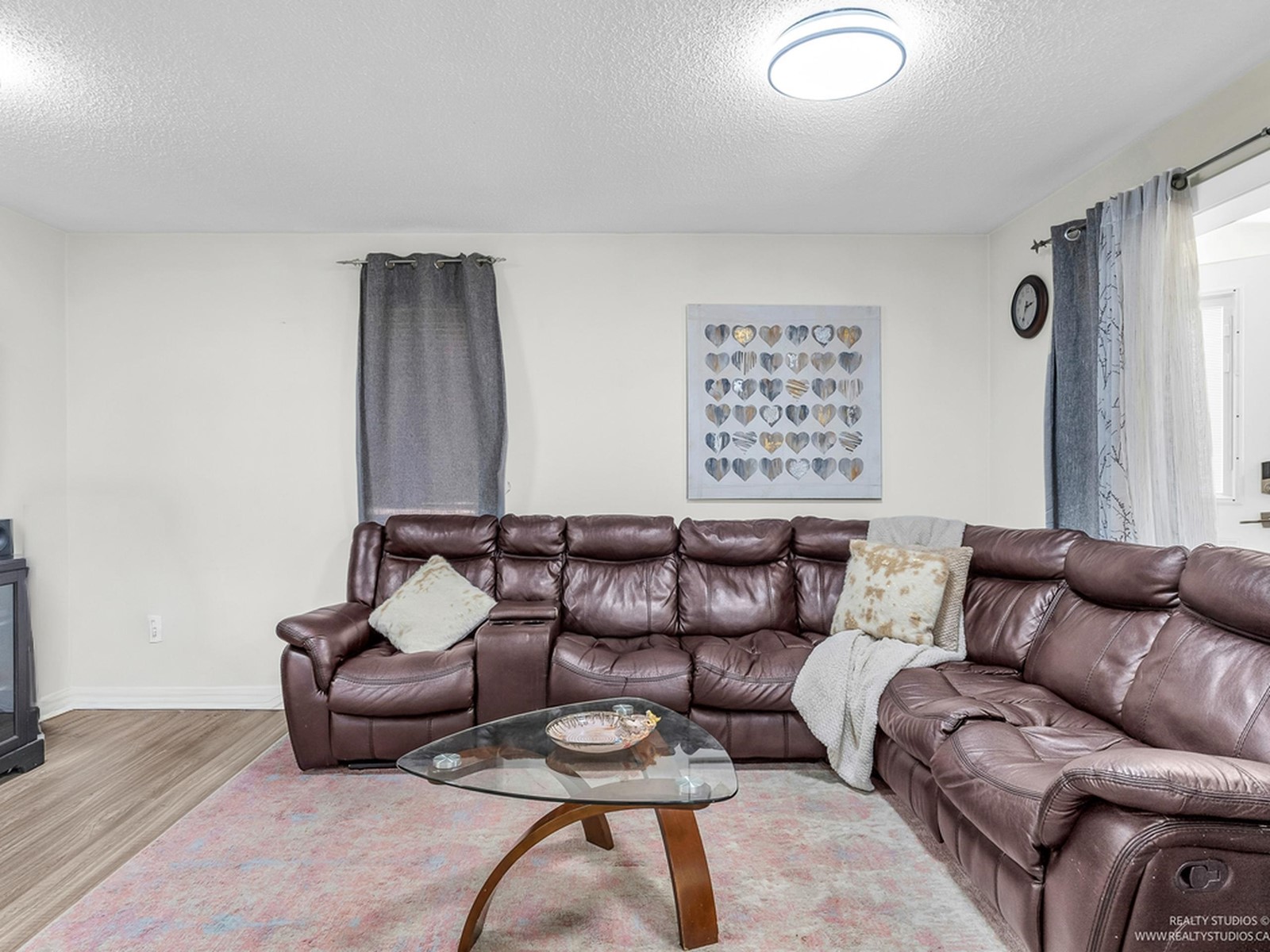 13504 79a Avenue, Surrey, British Columbia  V3W 2Z2 - Photo 2 - R3013048