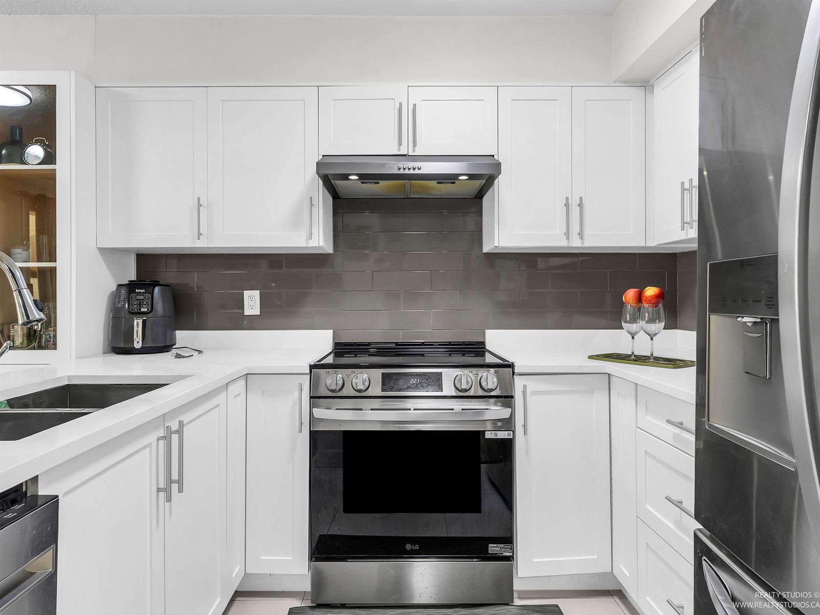 13504 79a Avenue, Surrey, British Columbia  V3W 2Z2 - Photo 8 - R3013048