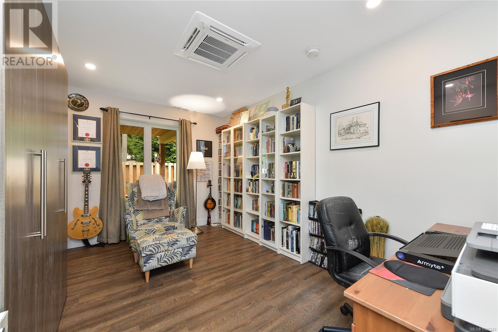 Property at 520 Aya Reach Rd image 2
