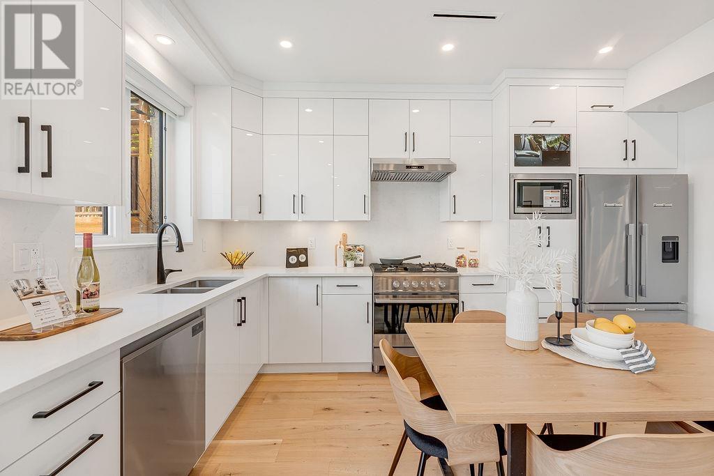 2 2727 Parker Street, Vancouver, British Columbia  V5K 2T6 - Photo 8 - R3013119