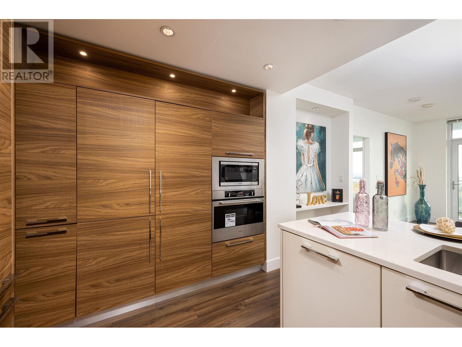 2011 7303 Noble Lane, Burnaby, British Columbia  V3N 0H2 - Photo 10 - R3013122