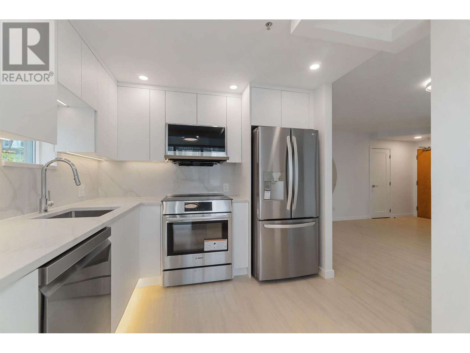 701 1166 Melville Street, Vancouver, British Columbia  V6E 4P5 - Photo 17 - R3013128