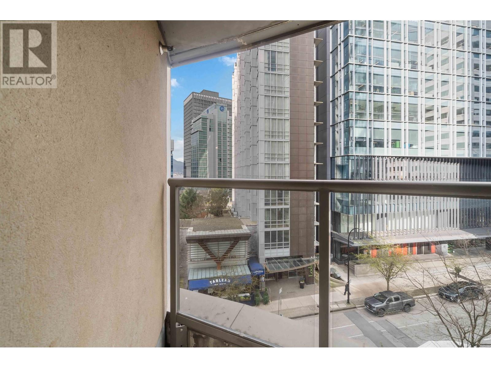 701 1166 Melville Street, Vancouver, British Columbia  V6E 4P5 - Photo 35 - R3013128