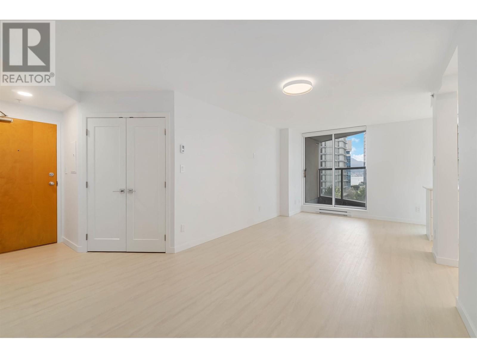 701 1166 Melville Street, Vancouver, British Columbia  V6E 4P5 - Photo 7 - R3013128