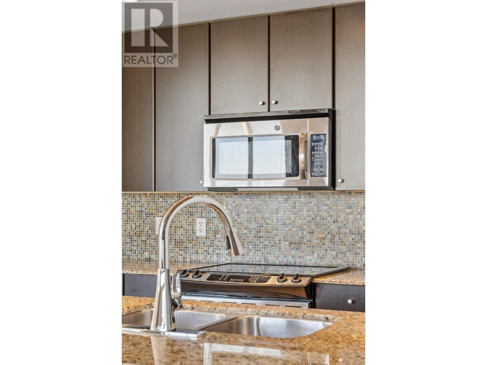 306 225 Francis Way, New Westminster, British Columbia  V3L 0G1 - Photo 10 - R3013132