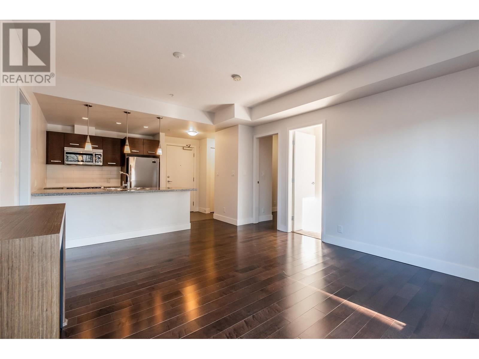 209 2957 Glen Drive, Coquitlam, British Columbia  V3B 0B5 - Photo 11 - R3013148