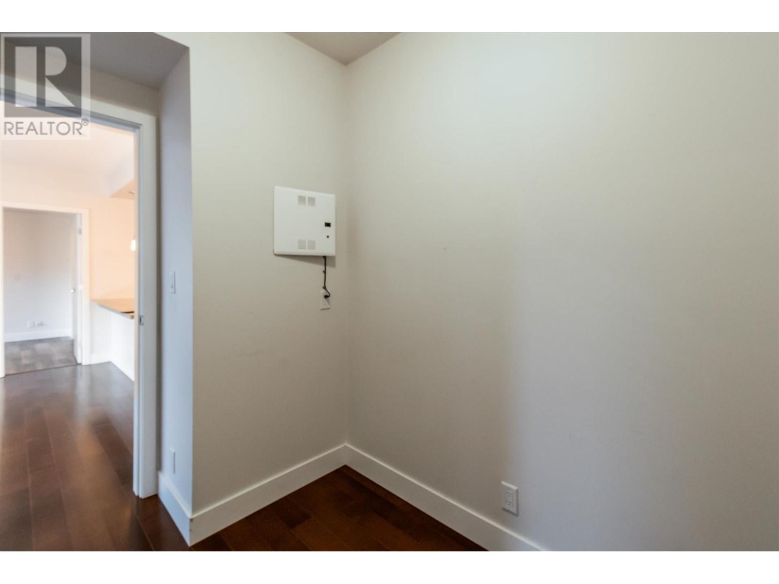 209 2957 Glen Drive, Coquitlam, British Columbia  V3B 0B5 - Photo 17 - R3013148