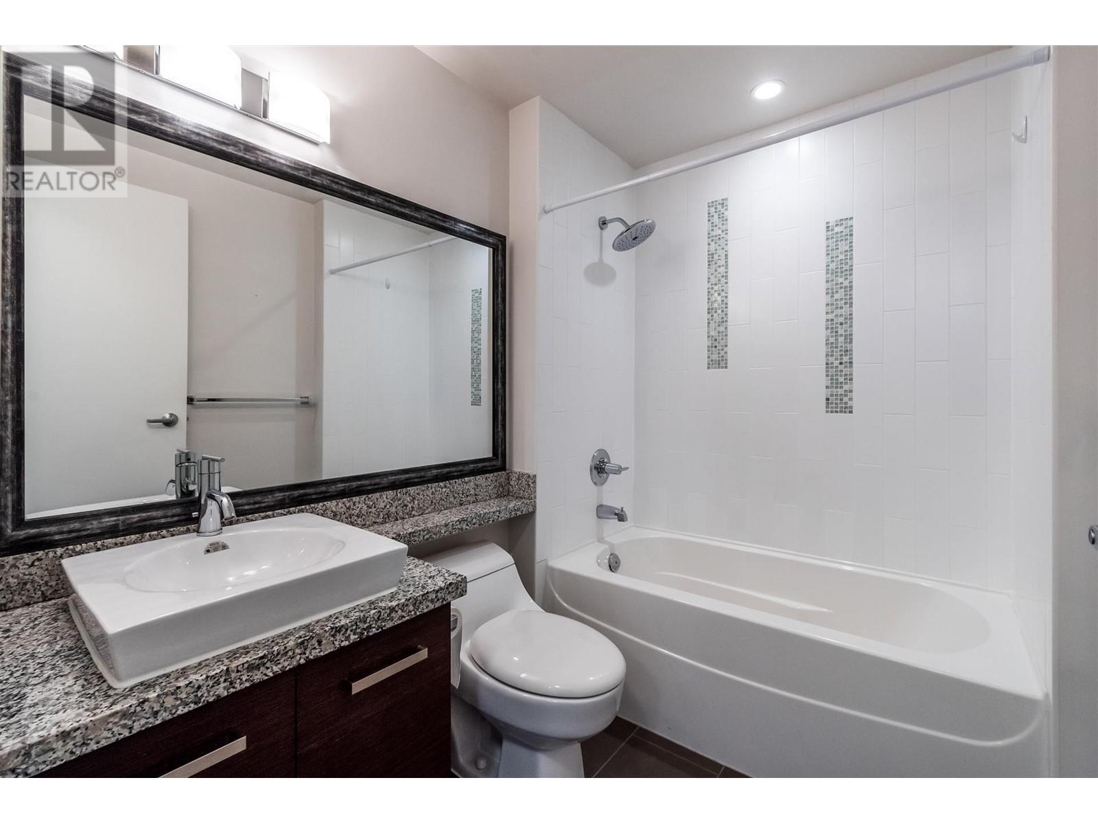 209 2957 Glen Drive, Coquitlam, British Columbia  V3B 0B5 - Photo 19 - R3013148