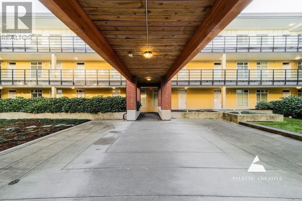 206 5288 Grimmer Street, Burnaby, British Columbia  V5H 0C5 - Photo 3 - R3013169