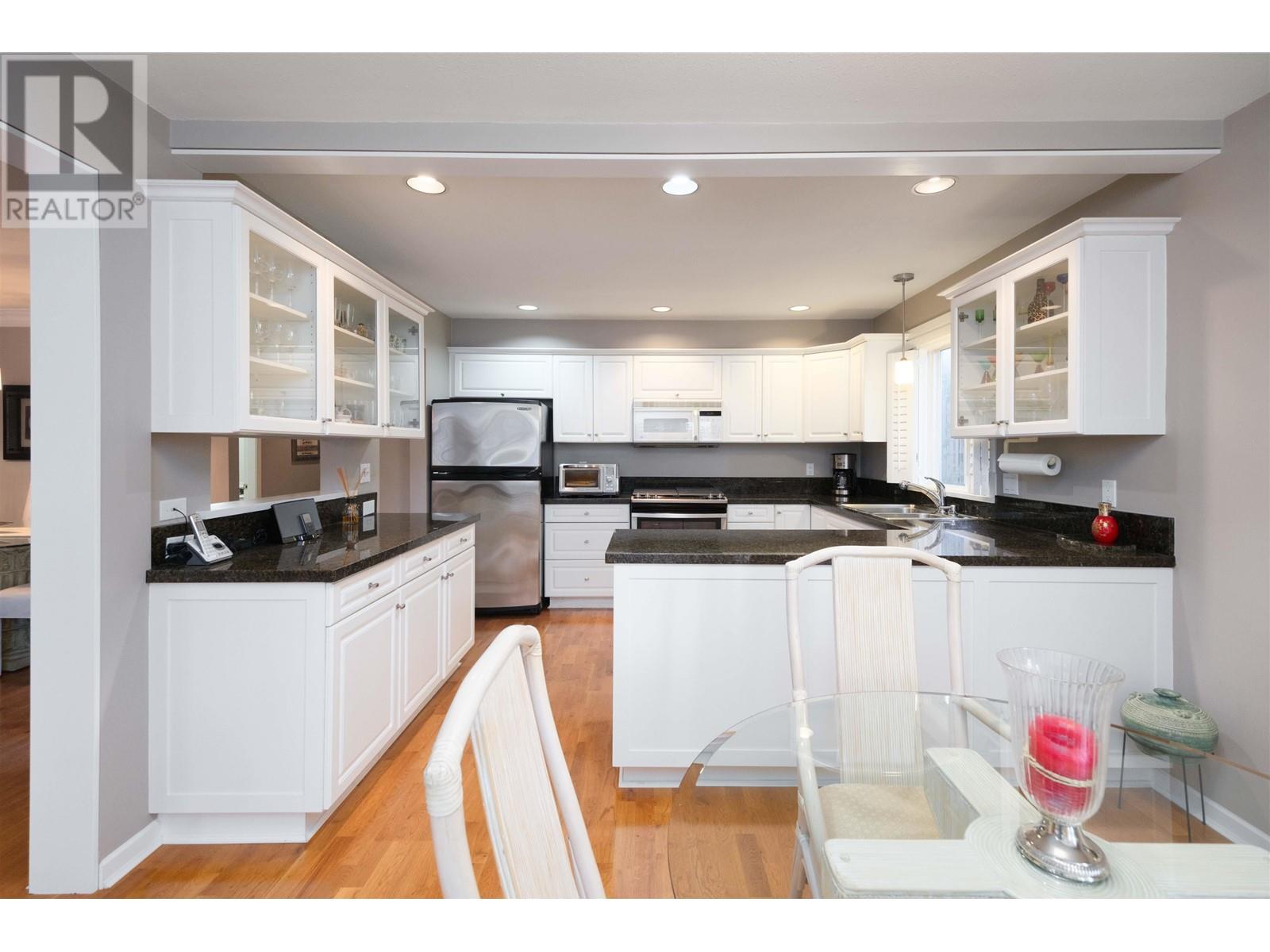 209 288 E 6th Street, North Vancouver, British Columbia  V7L 1P5 - Photo 5 - R3013174
