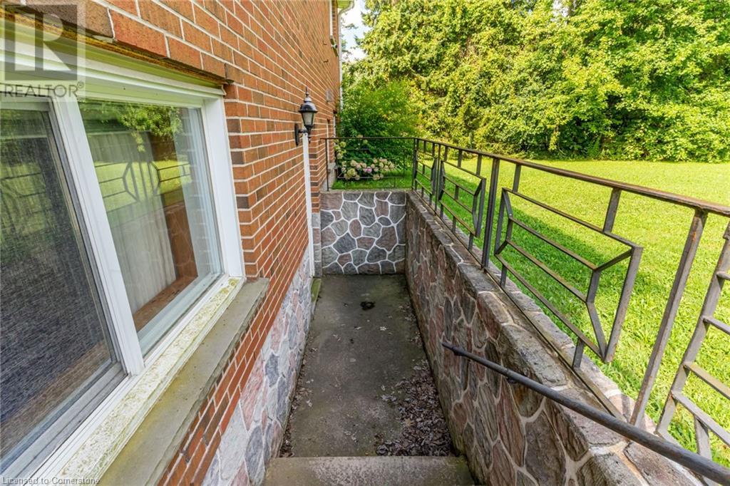 861 Book Road E, Ancaster, Ontario  L9G 3L1 - Photo 39 - 40739110