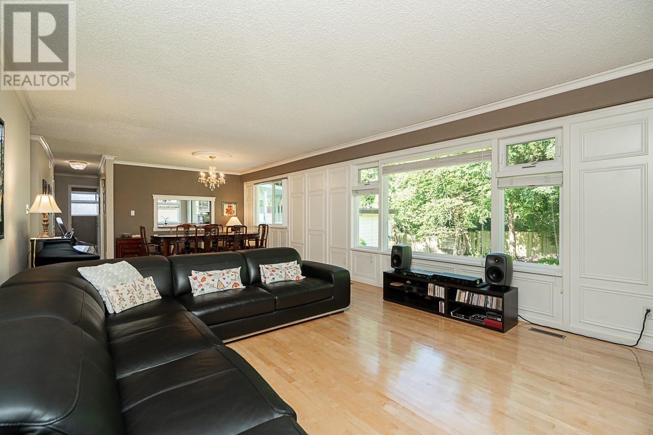 3619 Lynndale Crescent, Burnaby, British Columbia  V5A 3S4 - Photo 16 - R3013131