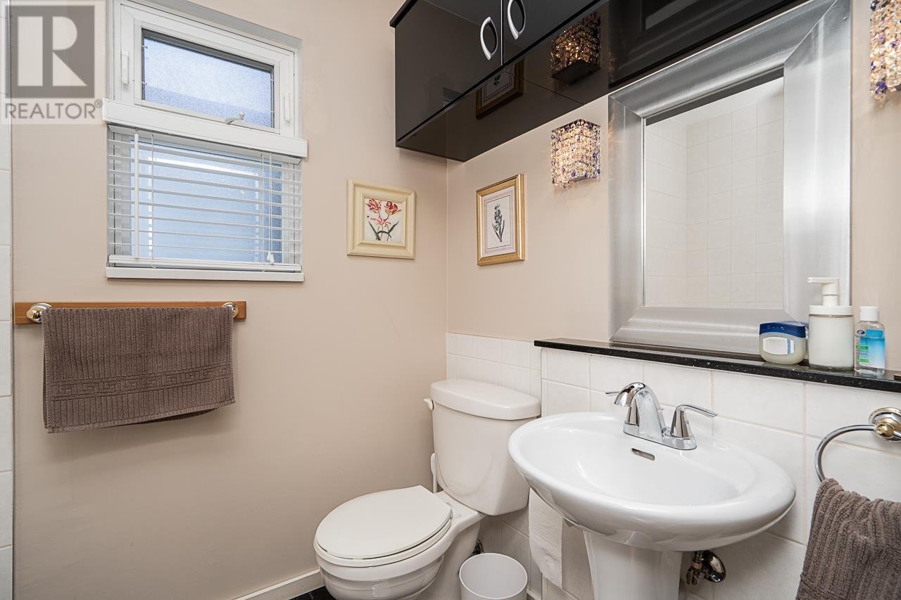 3619 Lynndale Crescent, Burnaby, British Columbia  V5A 3S4 - Photo 18 - R3013131