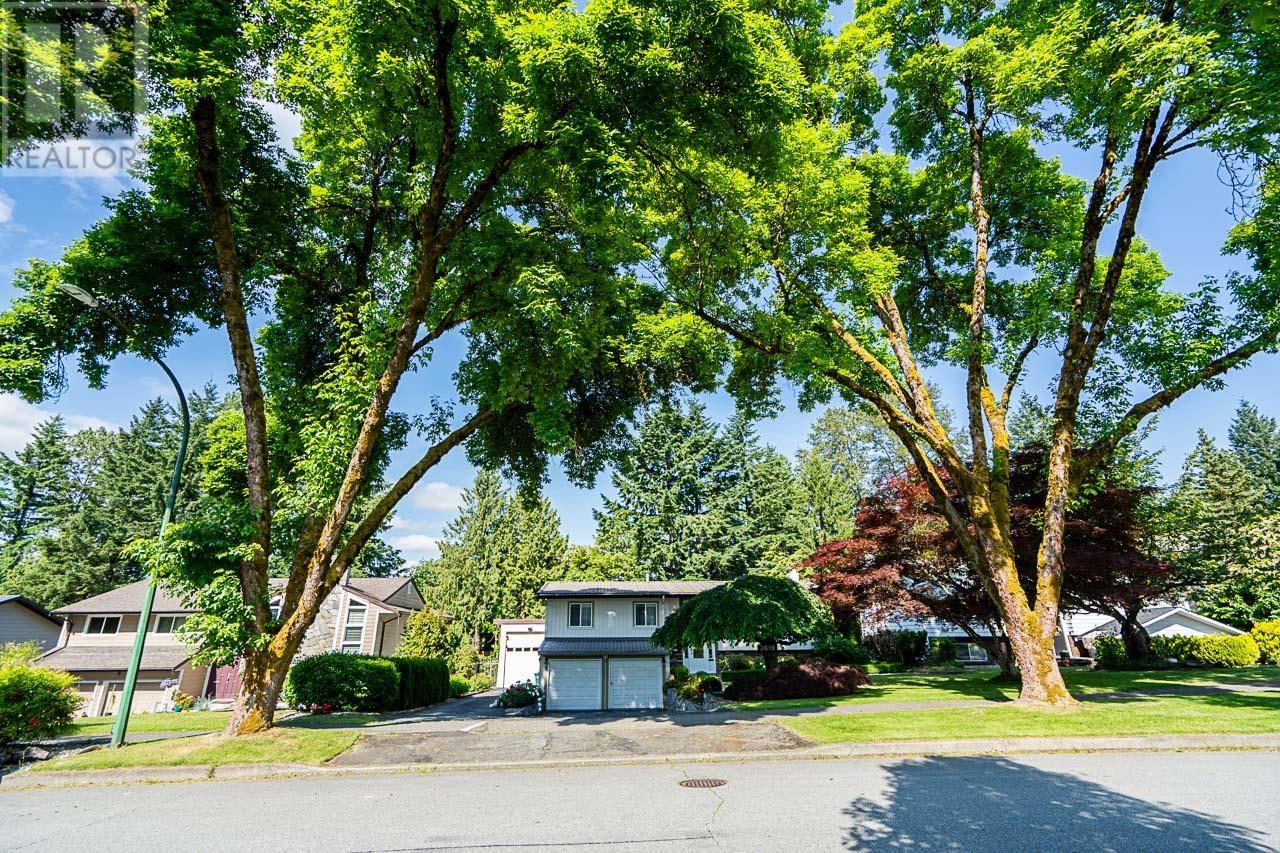 3619 Lynndale Crescent, Burnaby, British Columbia  V5A 3S4 - Photo 3 - R3013131
