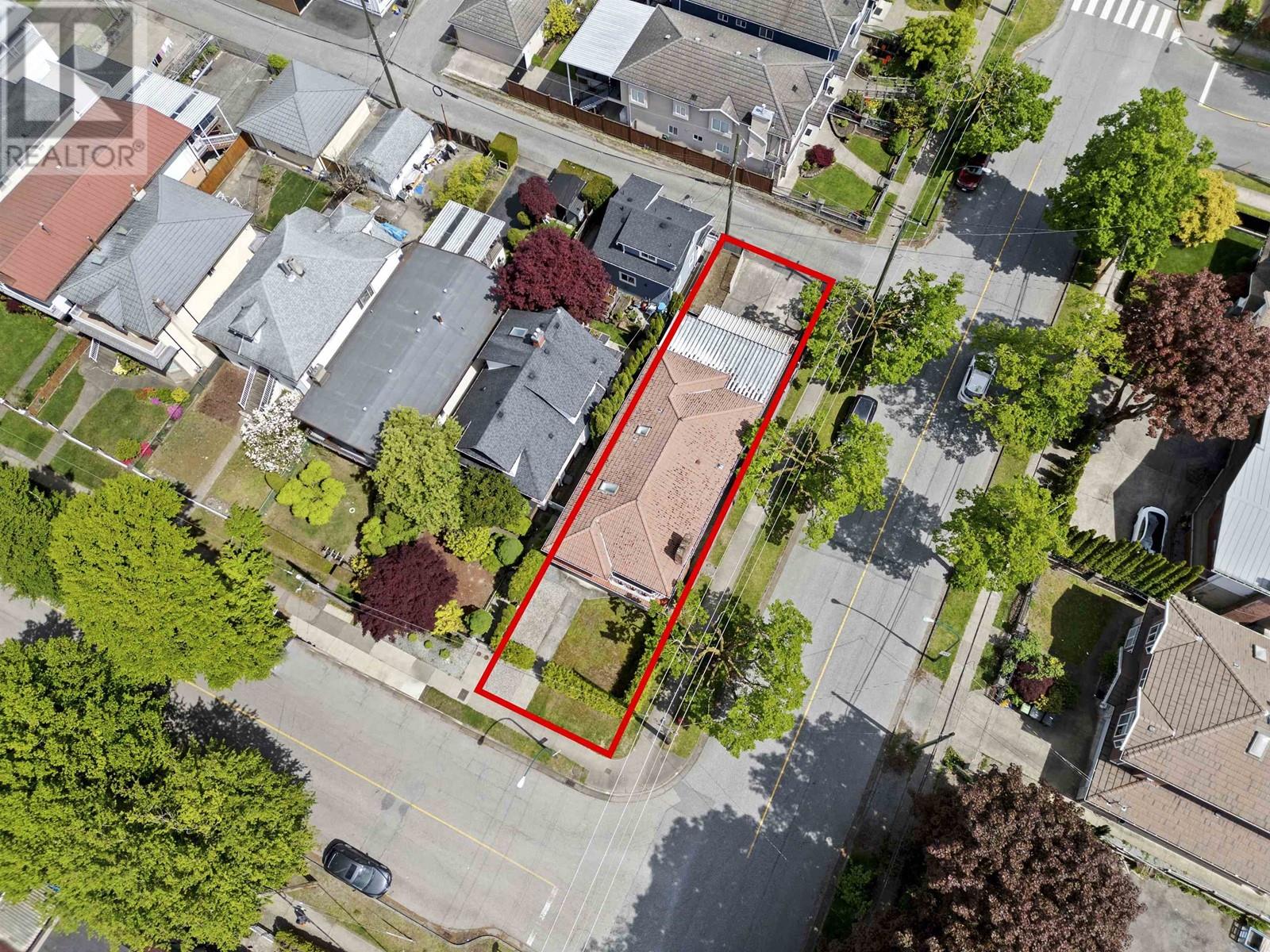 5990 Joyce Street, Vancouver, British Columbia  V5R 4J2 - Photo 1 - R3013155