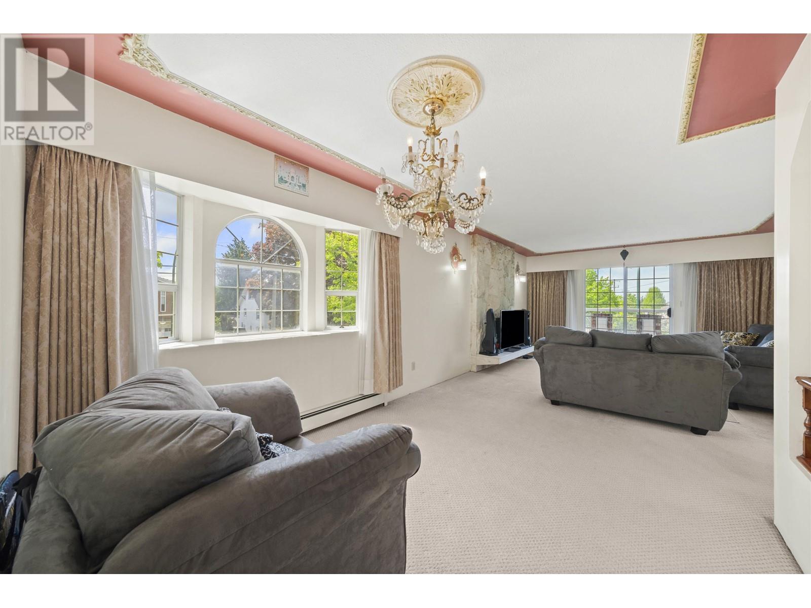 5990 Joyce Street, Vancouver, British Columbia  V5R 4J2 - Photo 8 - R3013155