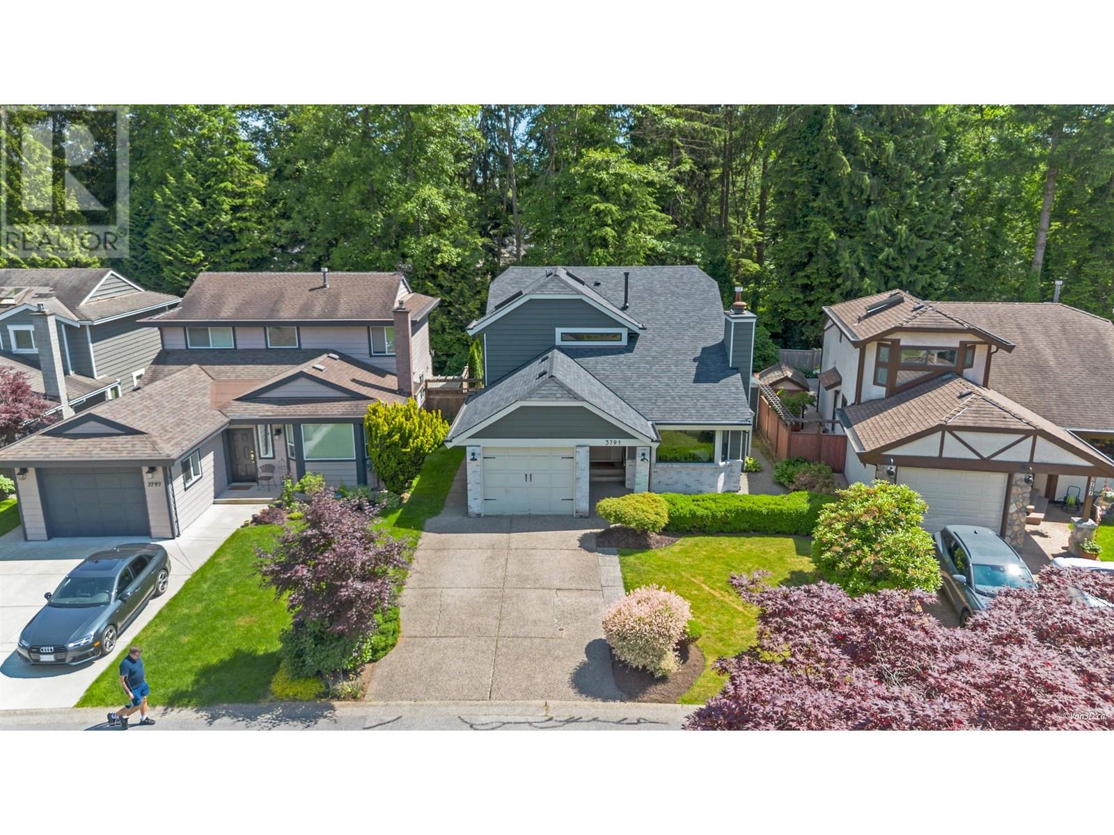 3791 Hamber Place, North Vancouver, British Columbia  V7G 2K1 - Photo 1 - R3013163