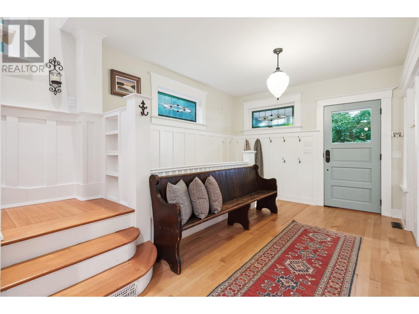 346 E 5th Street, North Vancouver, British Columbia  V7L 1L9 - Photo 7 - R3013173