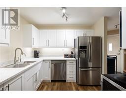 2156 Bessette Street Unit# 12, lumby, British Columbia