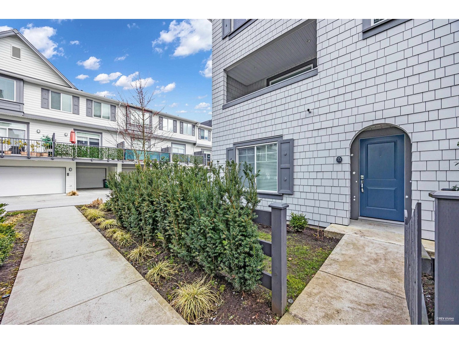 Property at 72 15487 99A AVENUE image 3
