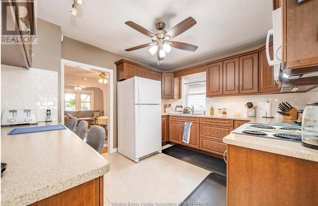 1197 Mckay Avenue, Windsor, Ontario  N9B 2A8 - Photo 14 - 25014371