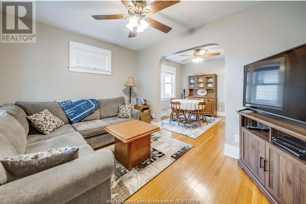1197 Mckay Avenue, Windsor, Ontario  N9B 2A8 - Photo 6 - 25014371