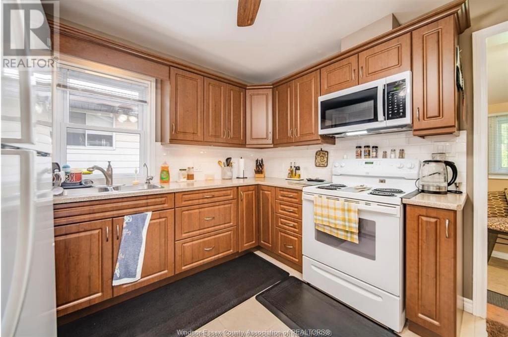 1197 Mckay Avenue, Windsor, Ontario  N9B 2A8 - Photo 11 - 25014371