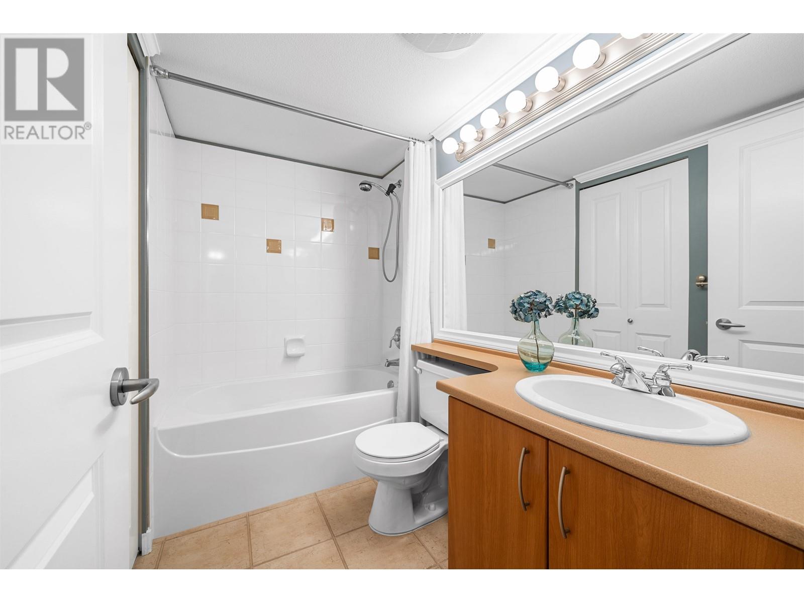 235 5700 Andrews Road, Richmond, British Columbia  V7E 6N7 - Photo 15 - R3011036