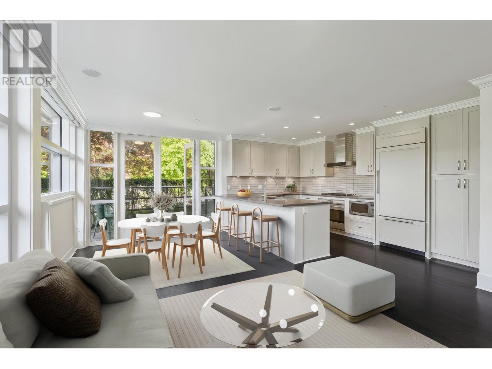 10 1891 Marine Drive, West Vancouver, British Columbia  V7V 1J7 - Photo 3 - R3011960