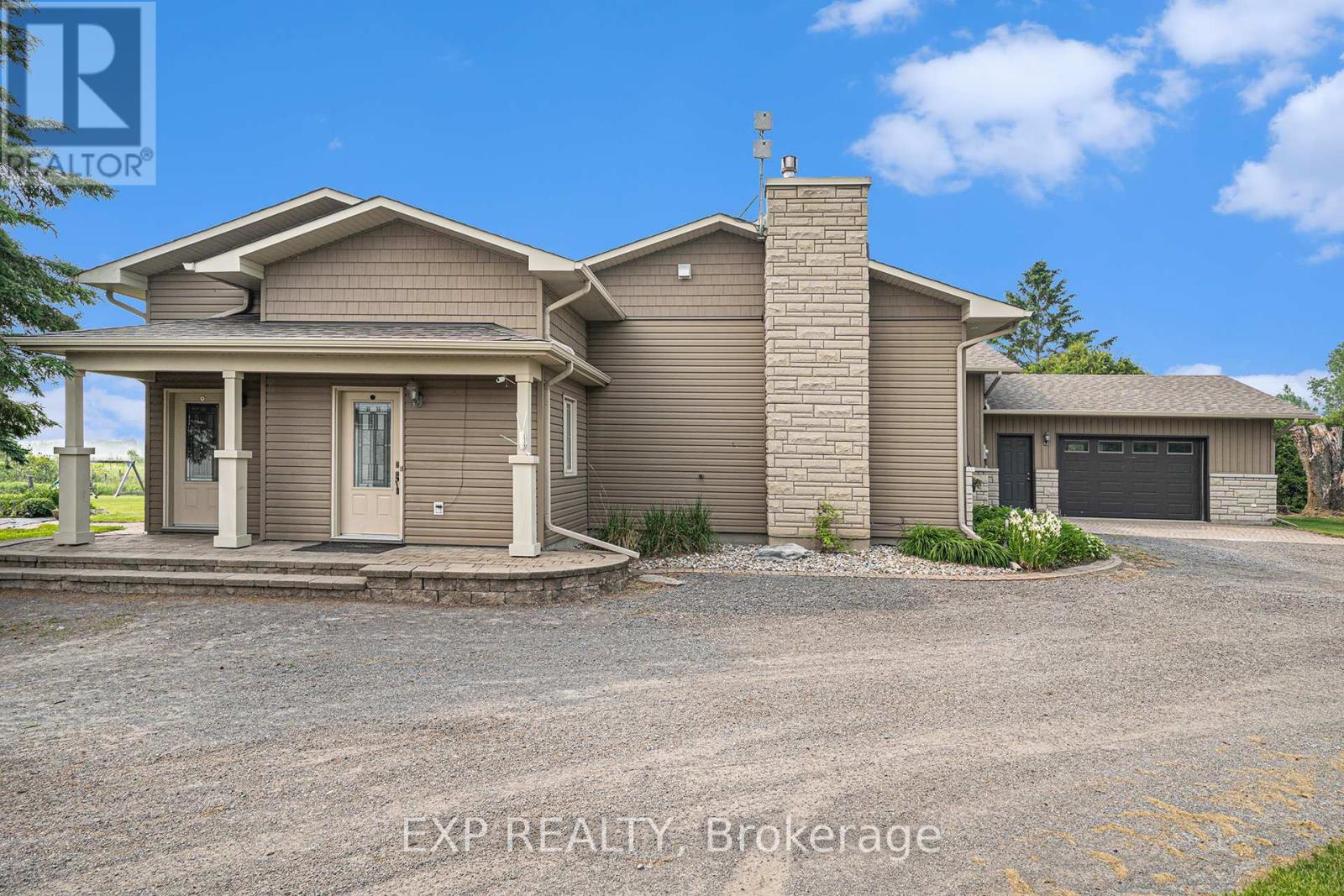 4806 Frank Kenny Road, Ottawa, Ontario  K0A 3H0 - Photo 1 - X12208038
