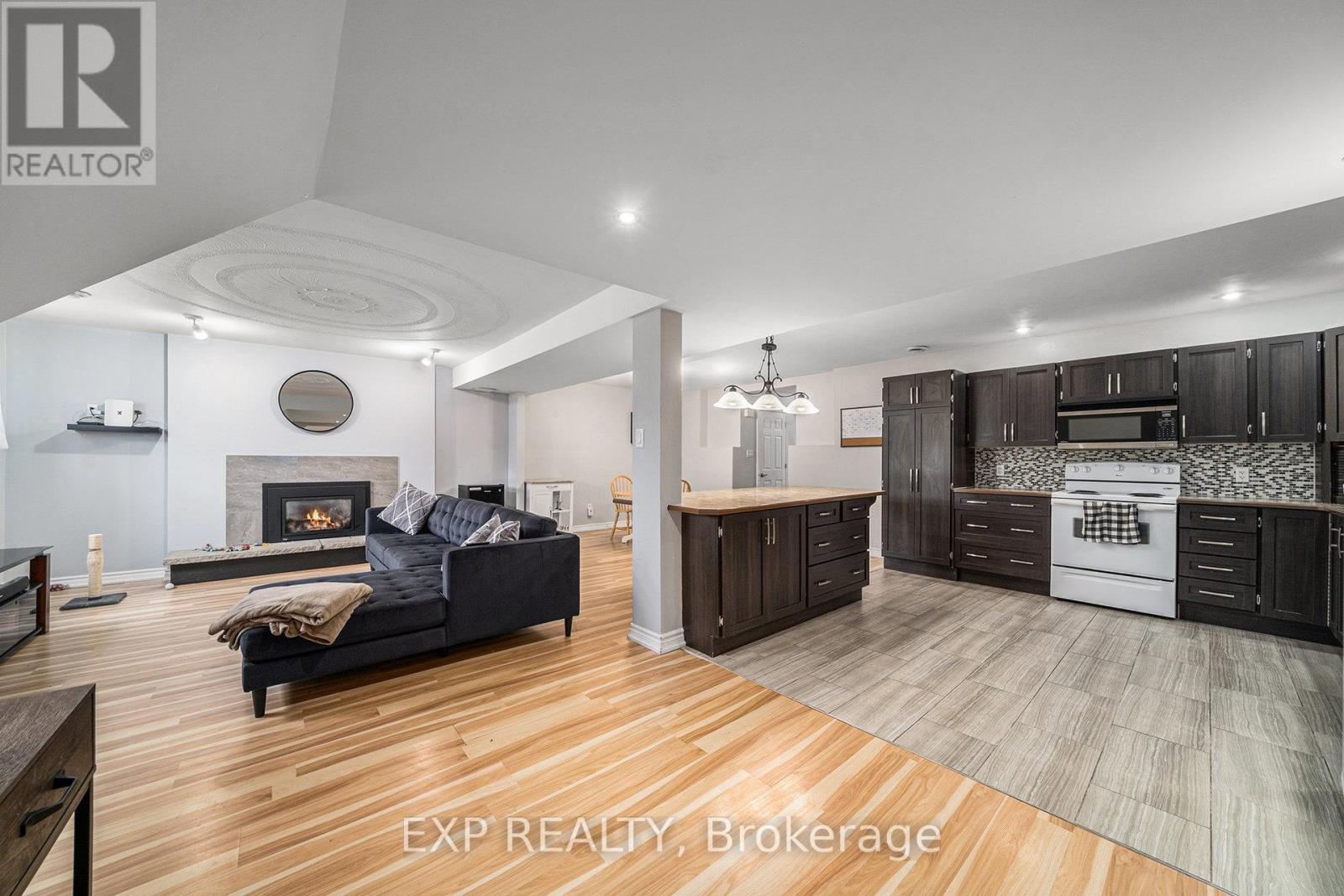 4806 Frank Kenny Road, Ottawa, Ontario  K0A 3H0 - Photo 18 - X12208038