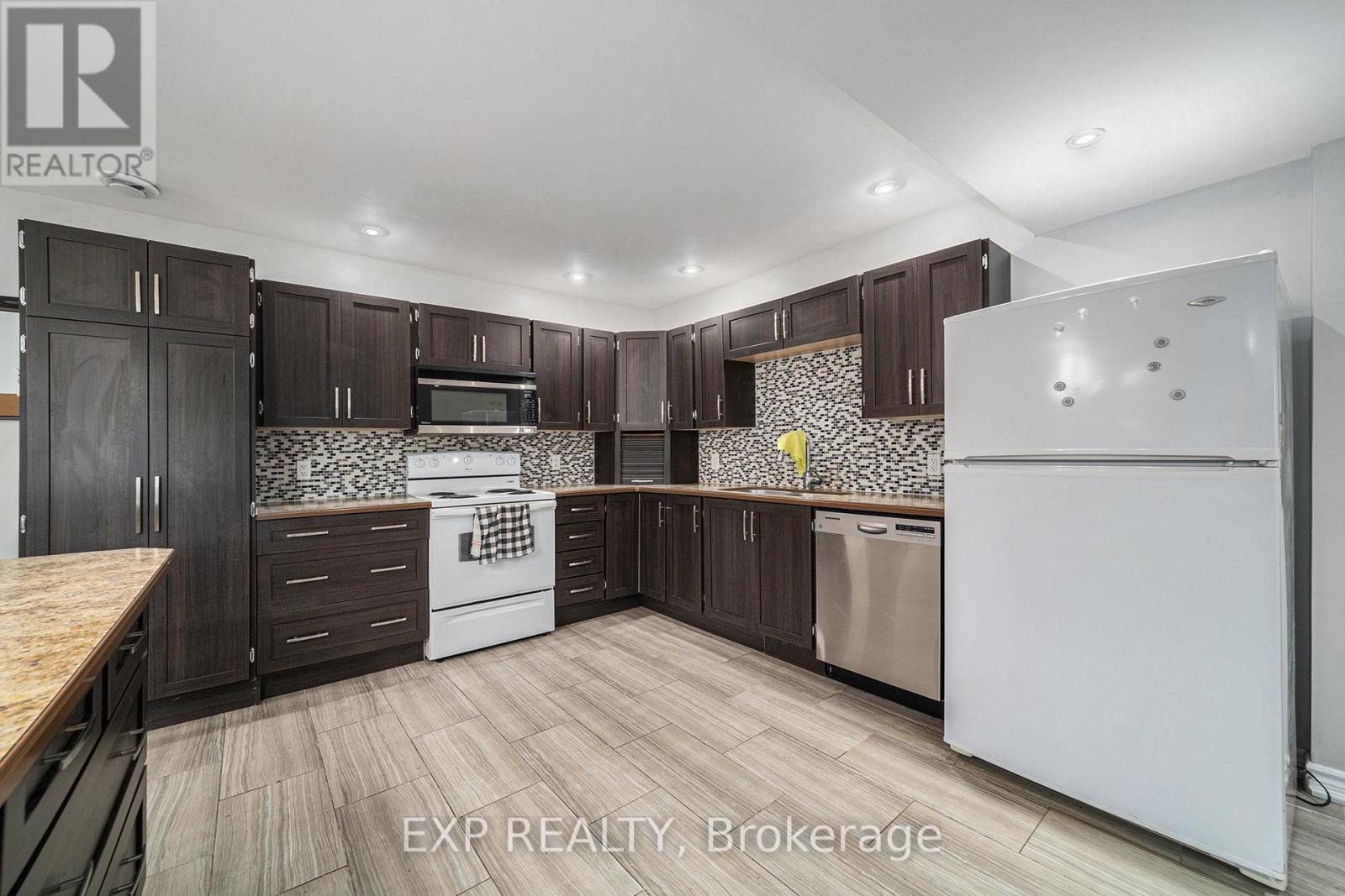 4806 Frank Kenny Road, Ottawa, Ontario  K0A 3H0 - Photo 20 - X12208038