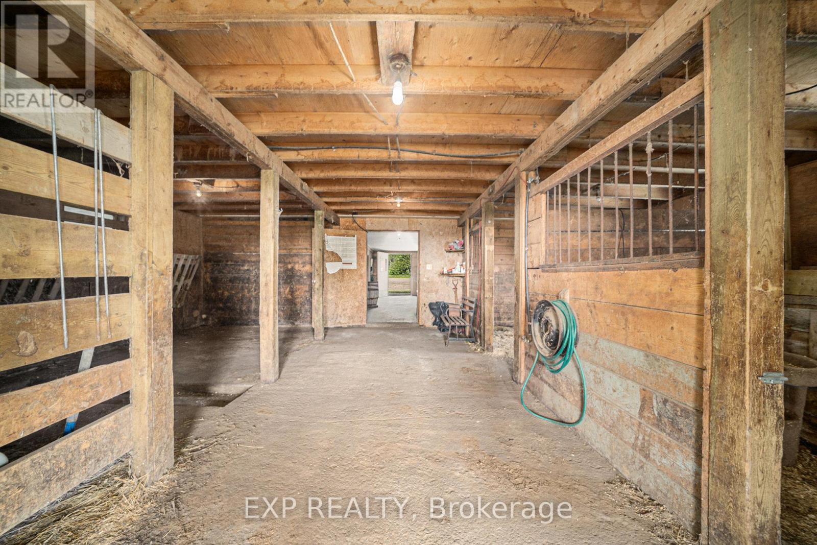 4806 Frank Kenny Road, Ottawa, Ontario  K0A 3H0 - Photo 28 - X12208038