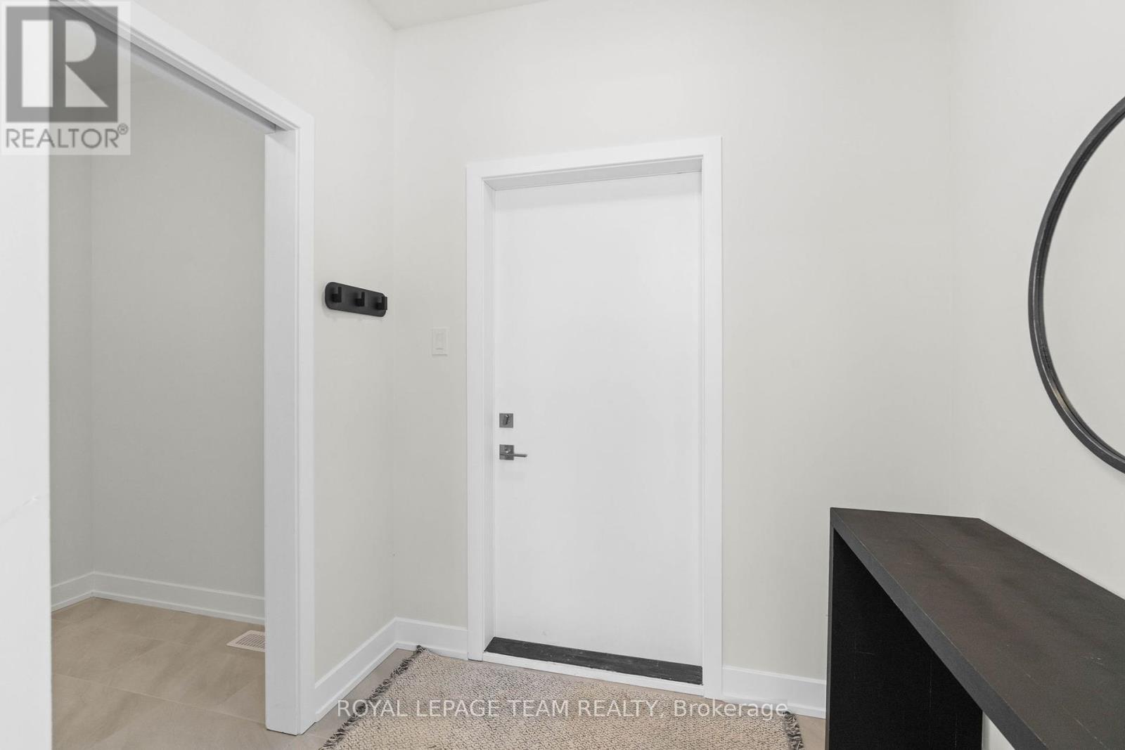 1 Duke Street, Brockville, Ontario  K6V 3J2 - Photo 20 - X12208043