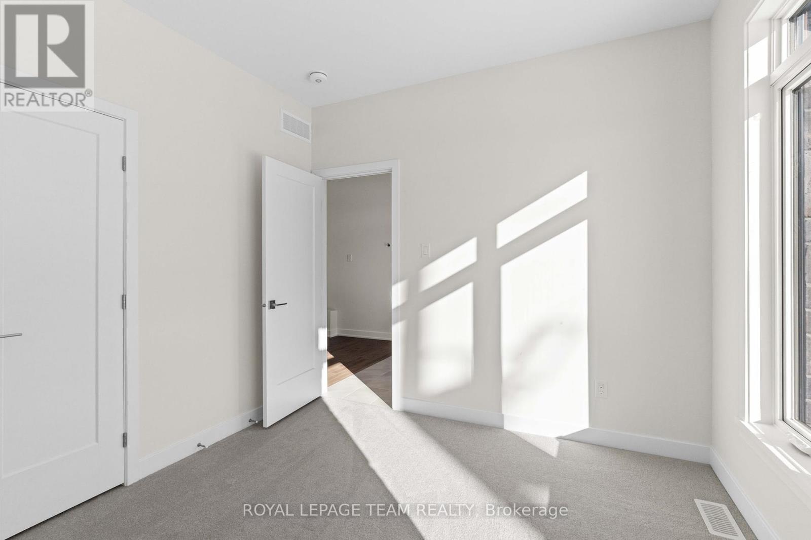 1 Duke Street, Brockville, Ontario  K6V 3J2 - Photo 33 - X12208043