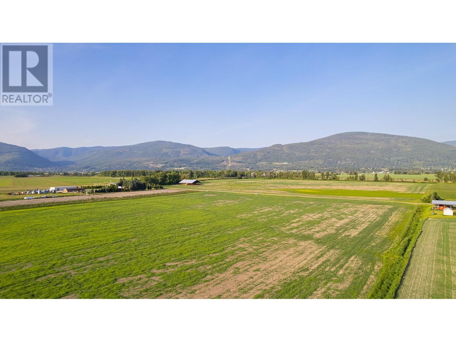1680 Nicks Island  N Road, Creston, British Columbia  V0B 1G8 - Photo 5 - 10335280