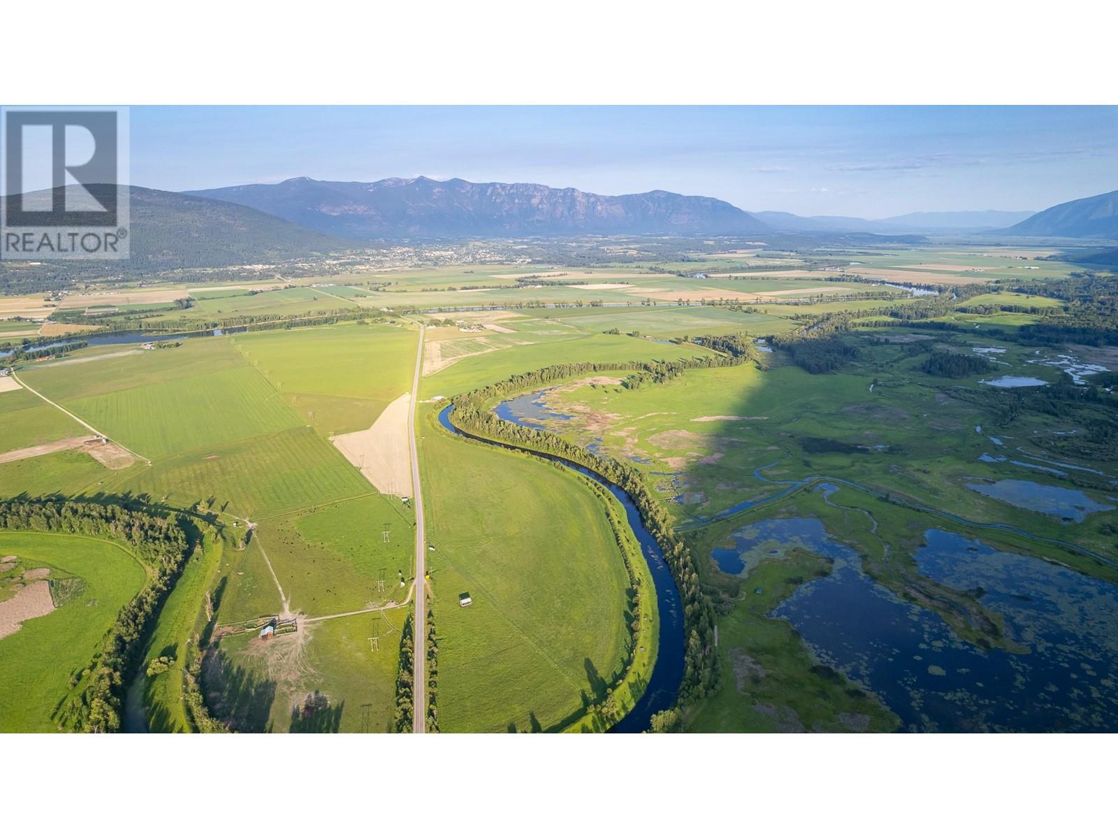 1680 Nicks Island  N Road, Creston, British Columbia  V0B 1G8 - Photo 13 - 10335280