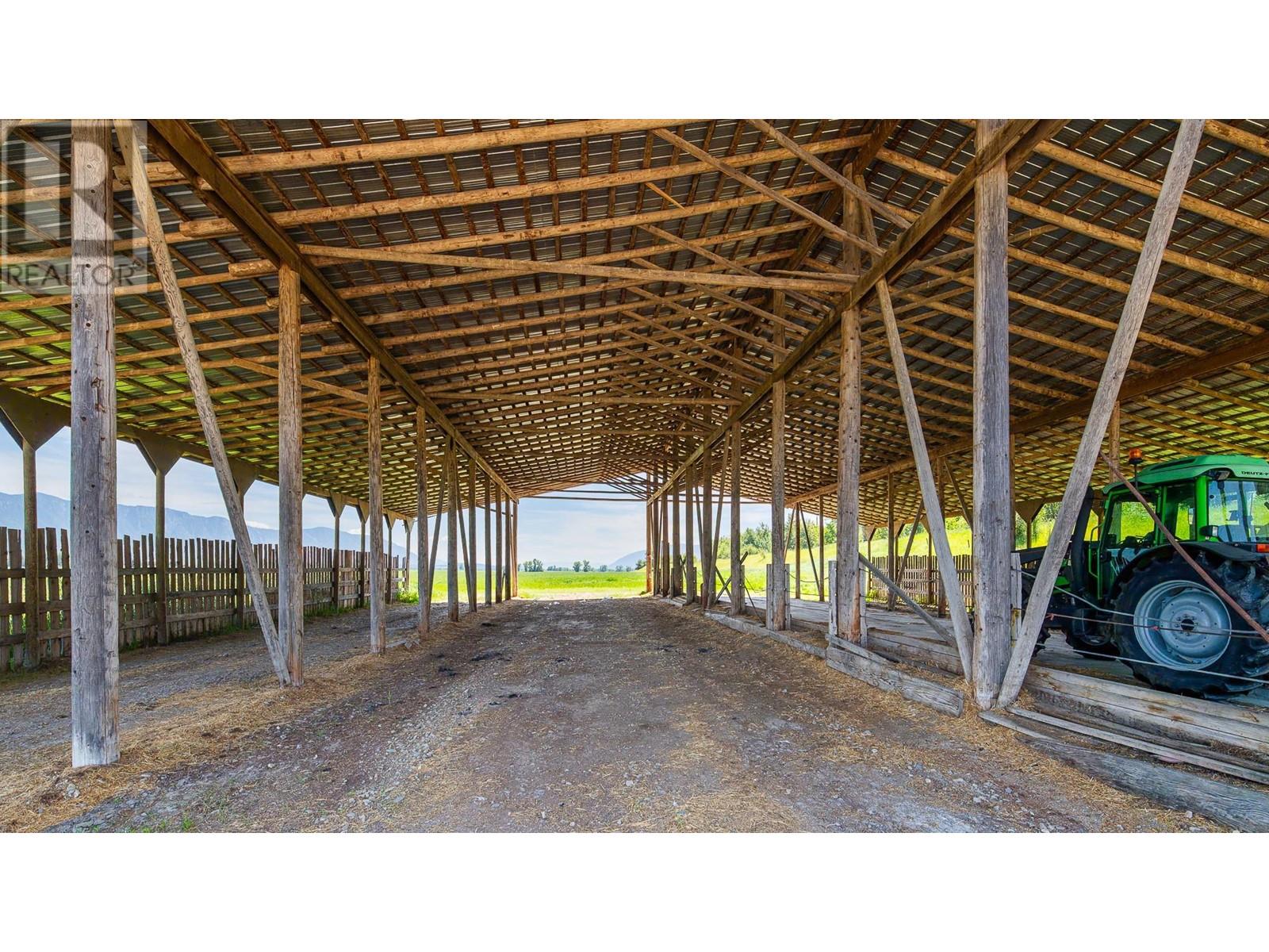 1680 Nicks Island  N Road, Creston, British Columbia  V0B 1G8 - Photo 27 - 10335280